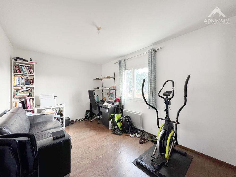 � vendre  Maison Saint-Genis-Pouilly (01630)