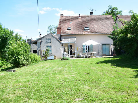   Maison avec 3 chambres et d�pendances sur 1,1 Hectare Maison - 4 pi�ce(s) - 100 m�