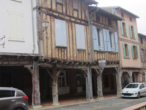   Maison de village � Colombages. Maison - 7 pi�ce(s) - 104 m�