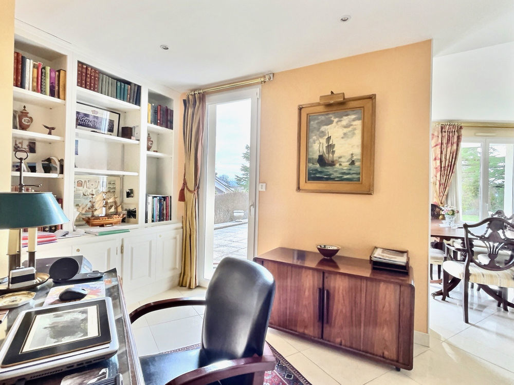 � vendre  Appartement Divonne-les-Bains (01220)