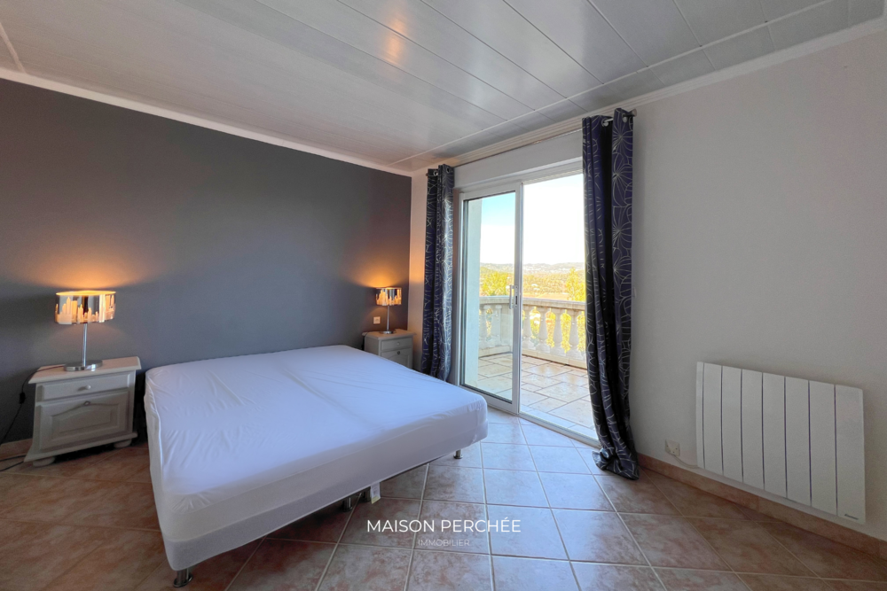 � vendre  Maison Carc�s (83570)