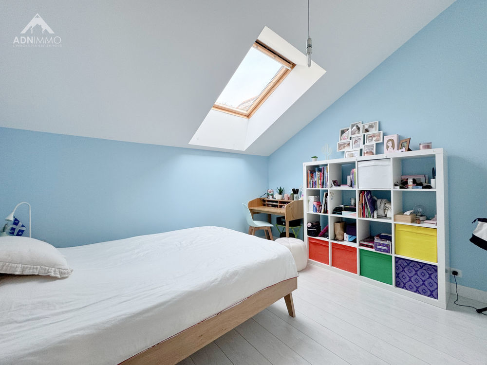 � vendre  Maison P�ron (01630)