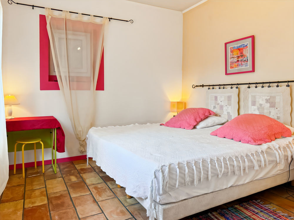 � vendre  Propri�t�/ch�teau Villeneuve-de-Berg (07170)