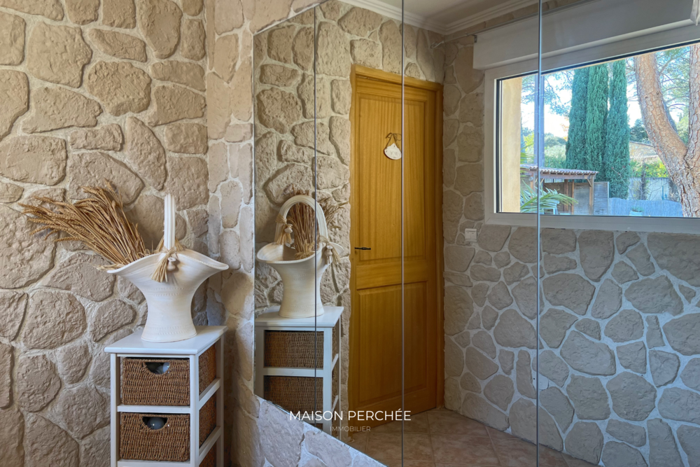 � vendre  Maison Carc�s (83570)