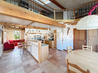  Maison � vendre 8 pi�ces 240 m�