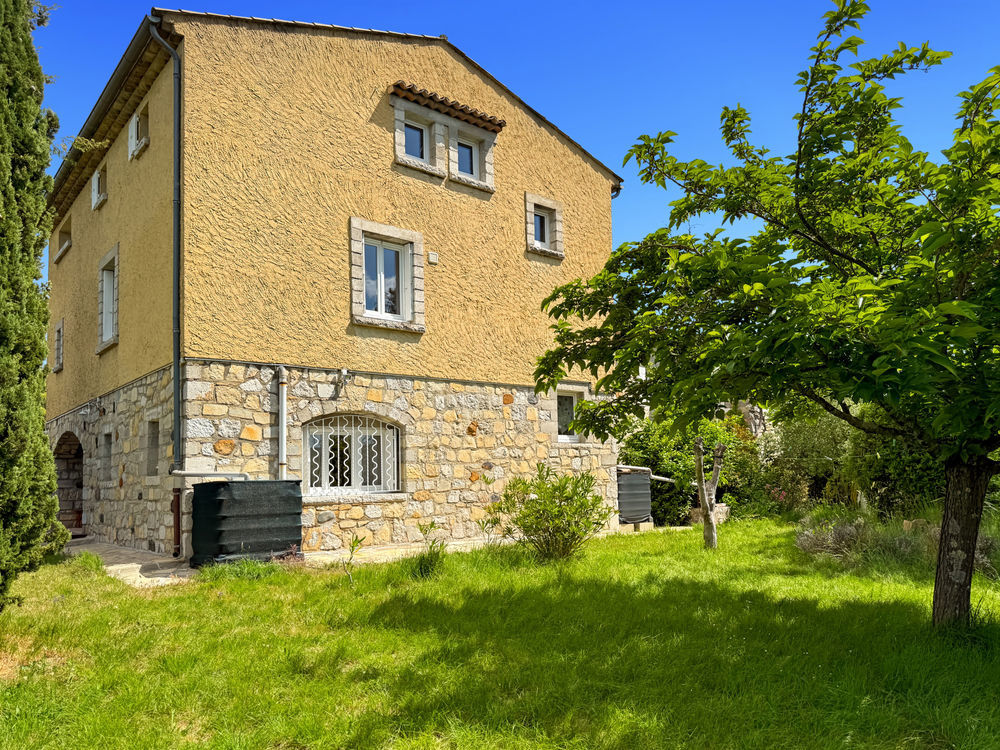 � vendre  Propri�t�/ch�teau Villeneuve-de-Berg (07170)