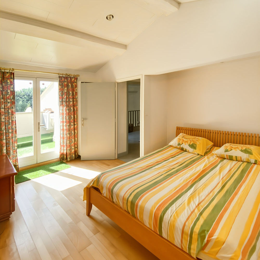 � vendre  Maison Uz�s (30700)