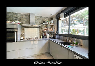  Maison � vendre 8 pi�ces 220 m�