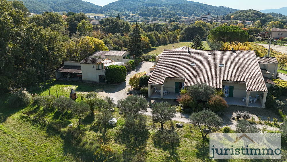 � vendre  Propri�t�/ch�teau Saint-Romain-en-Viennois (84110)