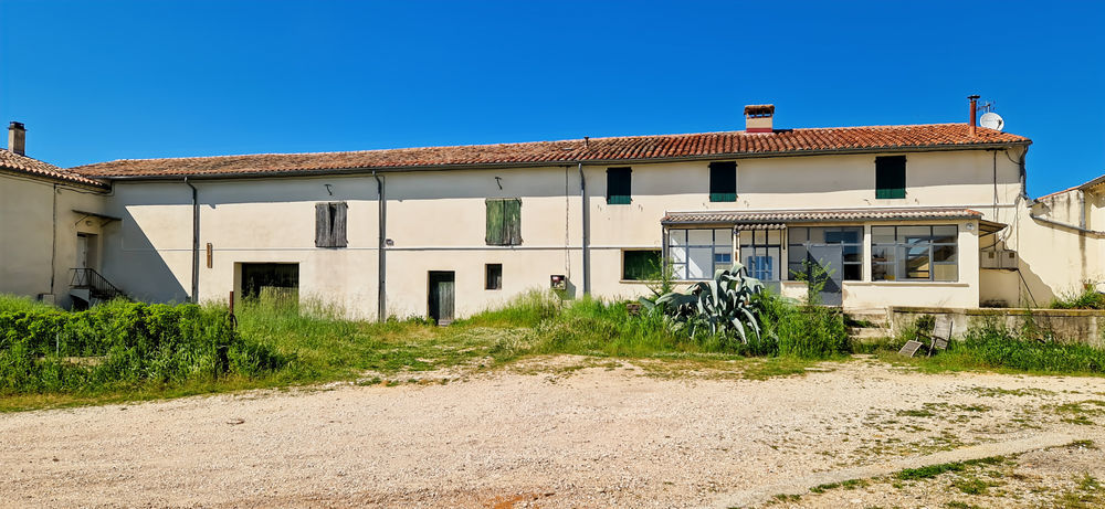 � vendre  Maison Uz�s (30700)