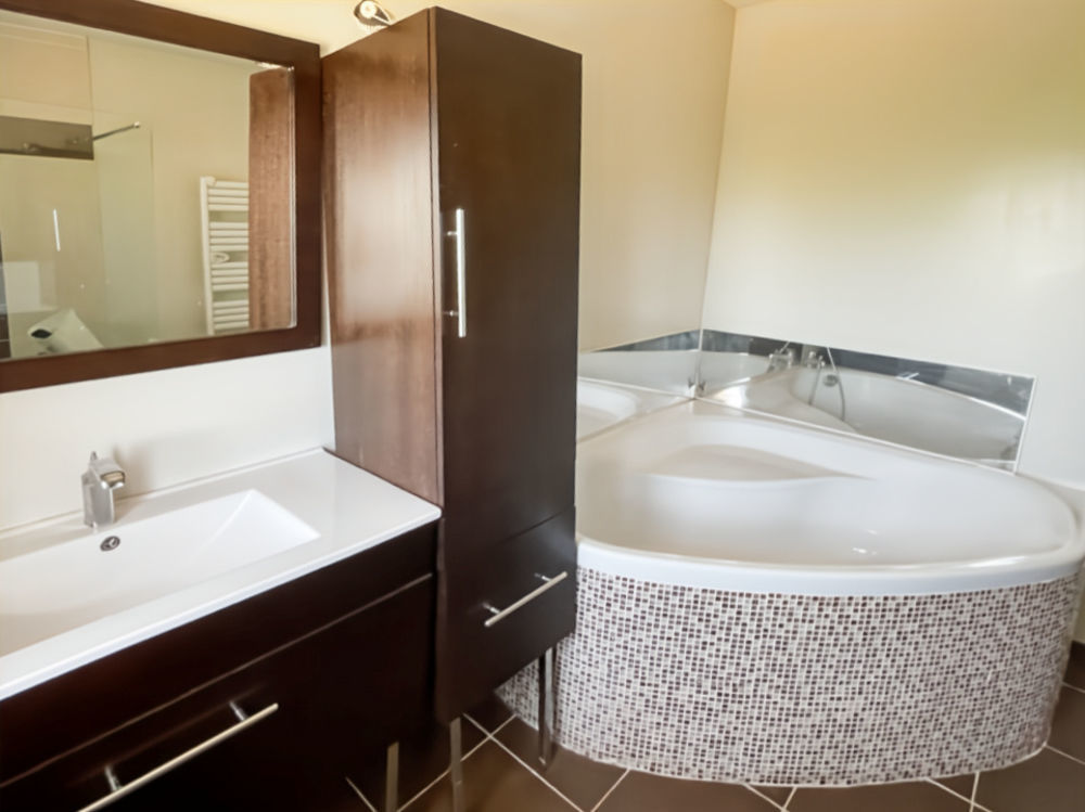 � vendre  Maison Uz�s (30700)