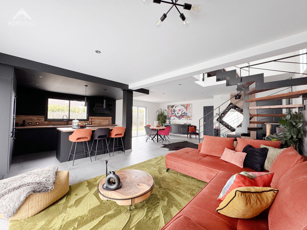 � vendre  Maison Saint-Jean-de-Gonville (01630)