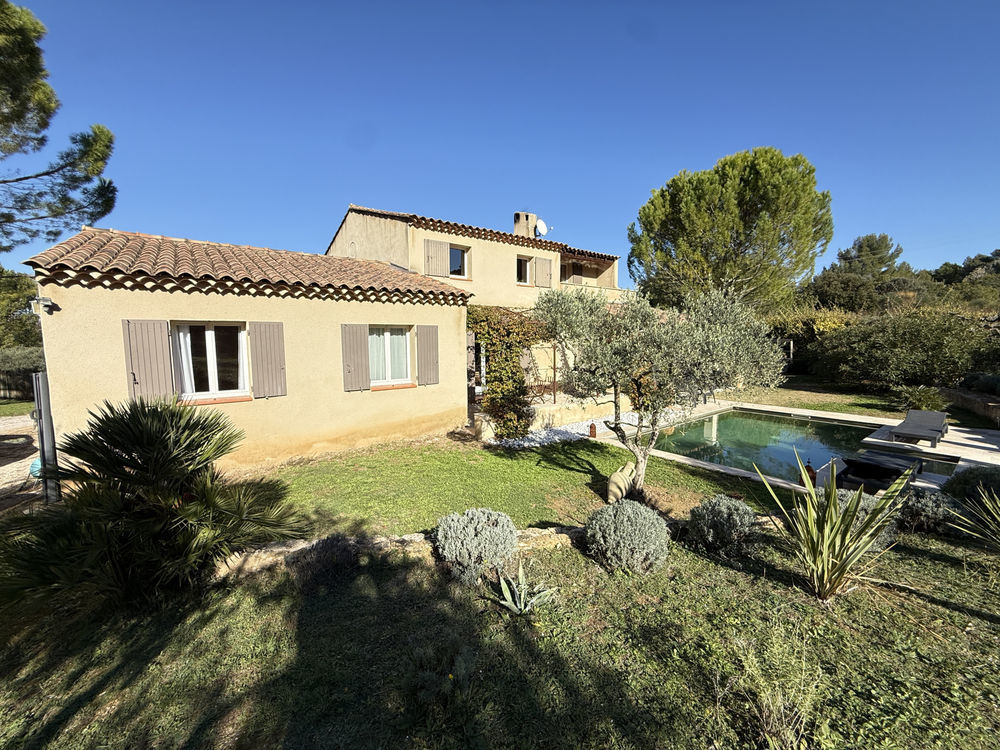 � vendre  Maison Meyrargues (13650)