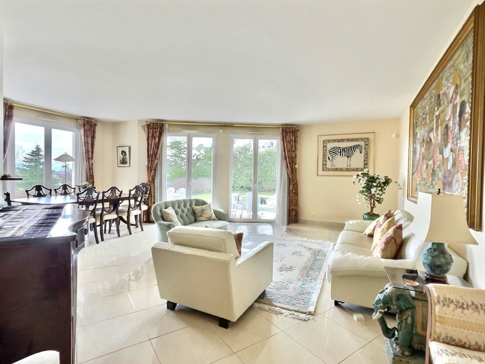 � vendre  Appartement Divonne-les-Bains (01220)