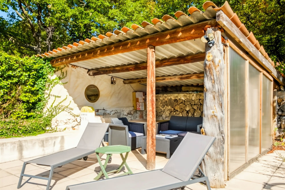 � vendre  Propri�t�/ch�teau Le Broc (06510)