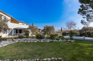  Maison � vendre 10 pi�ces 282 m�