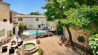  Maison � vendre 15 + pi�ces 510 m�