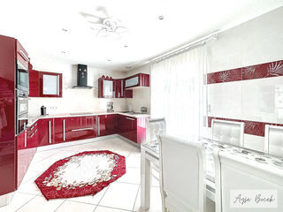  Maison � vendre 10 pi�ces 200 m�