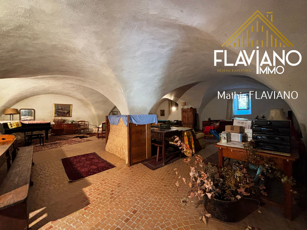 � vendre  Maison Barcelonnette (04400)