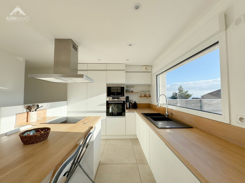 � vendre  Maison P�ron (01630)