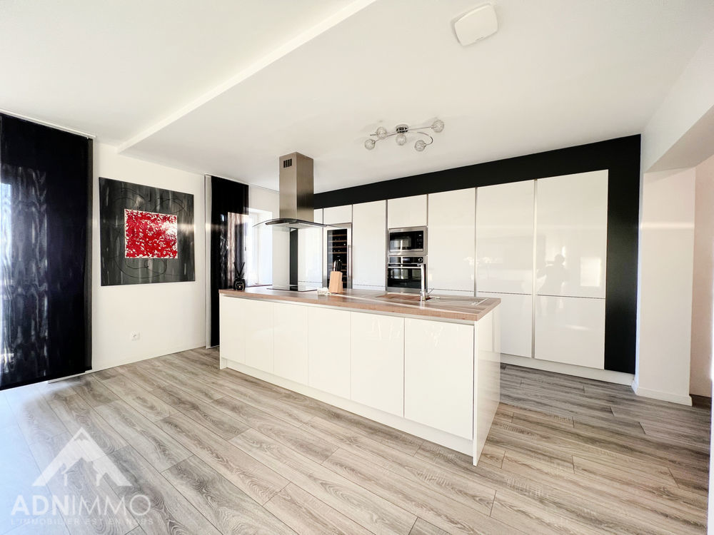 � vendre  Maison Collonges (01550)