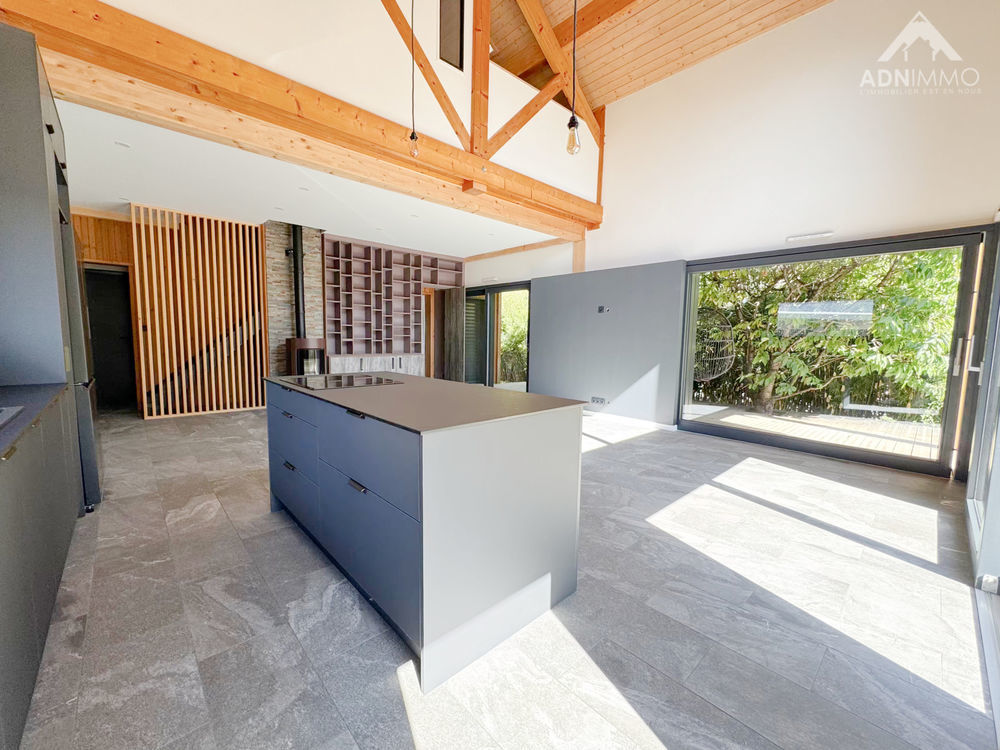 � vendre  Maison Chevry (01170)