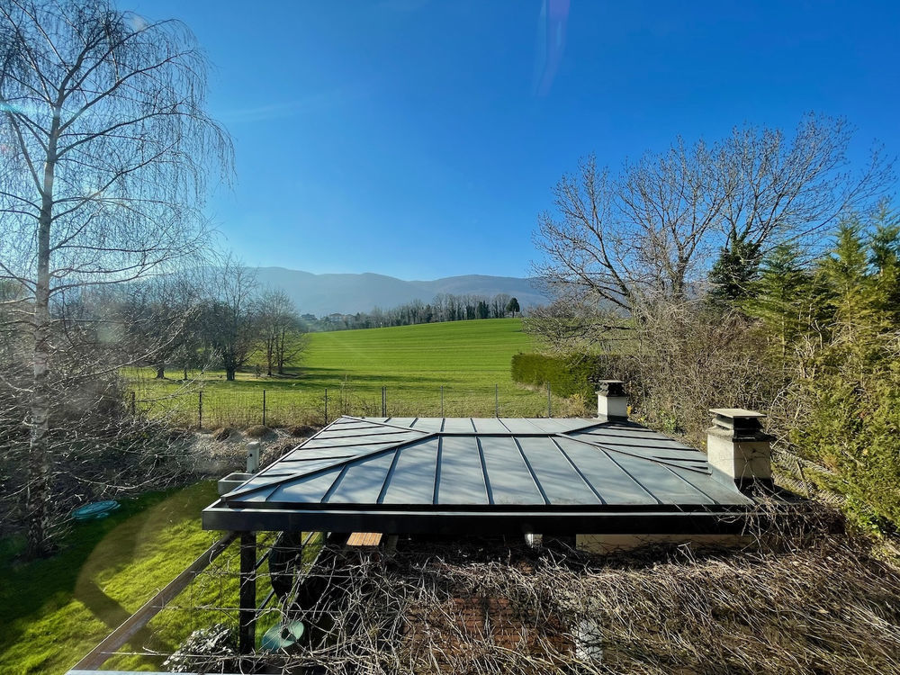 � vendre  Maison Divonne-les-Bains (01220)