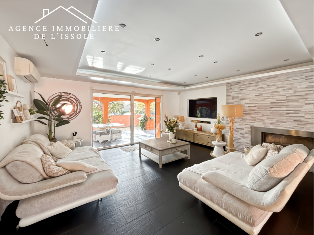 � vendre  Maison Gar�oult (83136)