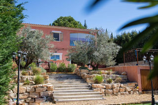  Maison 5 pi�ces 234 m� L isle sur la sorgue