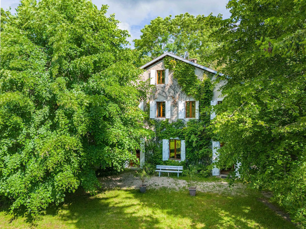 � vendre  Maison Gex (01170)