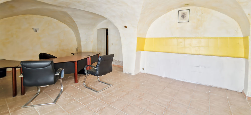 � vendre  Maison Uz�s (30700)