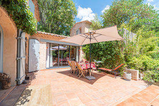  Propri�t�/ch�teau � vendre 10 pi�ces 244 m�