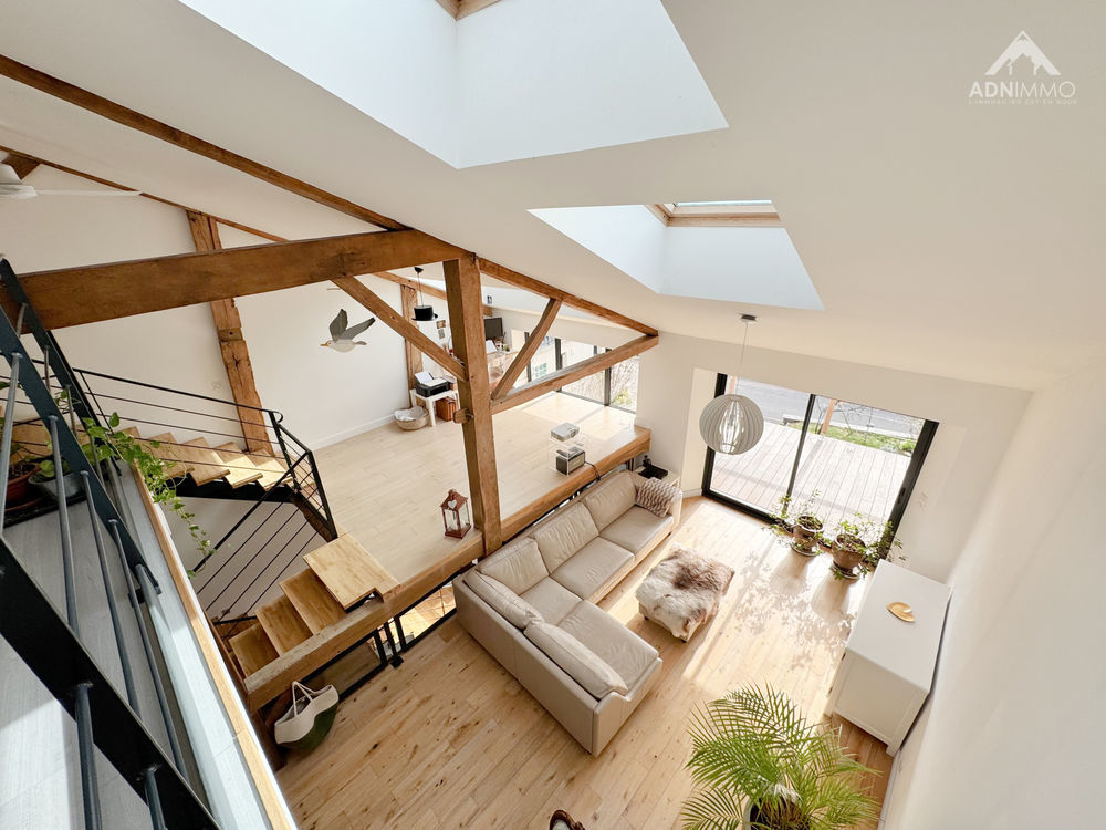 � vendre  Maison P�ron (01630)