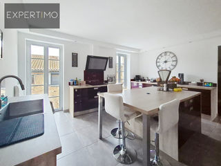  Maison � vendre 10 pi�ces 278 m�