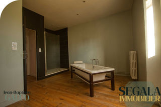  Maison � vendre 8 pi�ces 230 m�