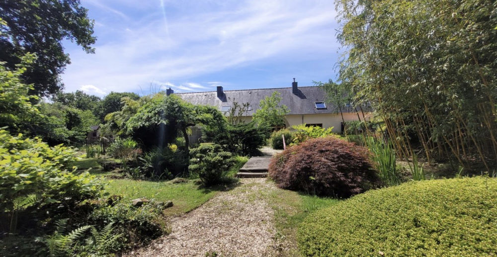 � vendre  Propri�t�/ch�teau Cl�gu�rec (56480)