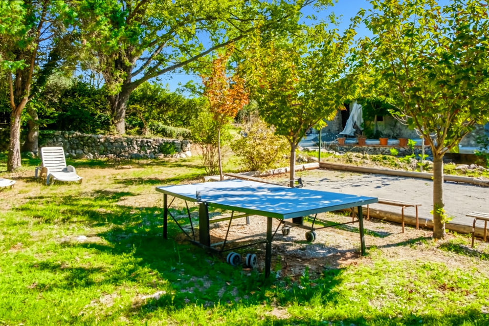 � vendre  Propri�t�/ch�teau Le Broc (06510)