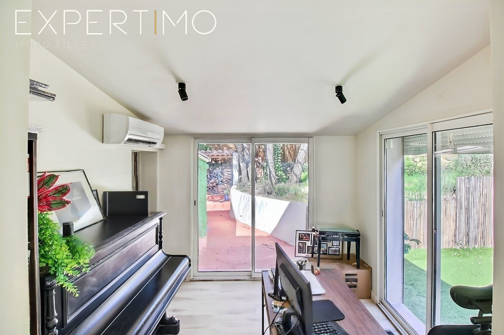 � vendre  Maison Saint-Maximin-la-Sainte-Baume (83470)