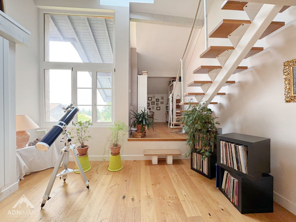 � vendre  Maison Collonges (01550)