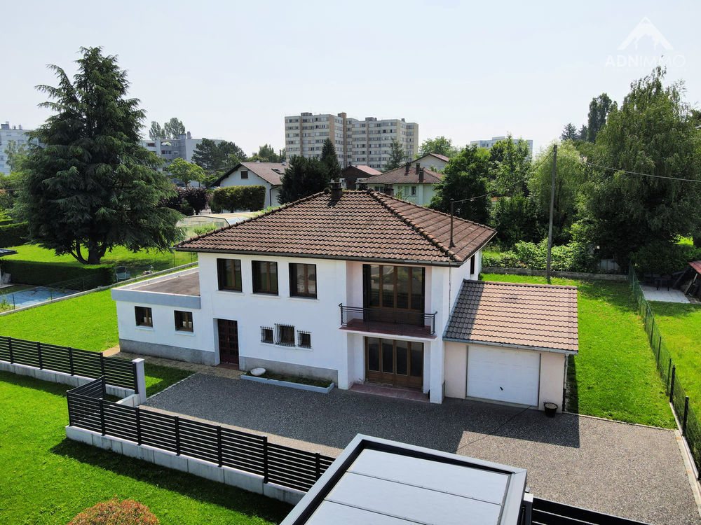 � vendre  Maison Saint-Genis-Pouilly (01630)