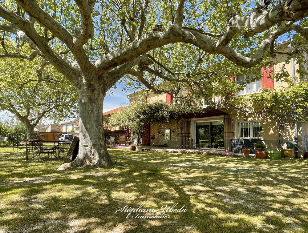 � vendre  Maison Eygui�res (13430)