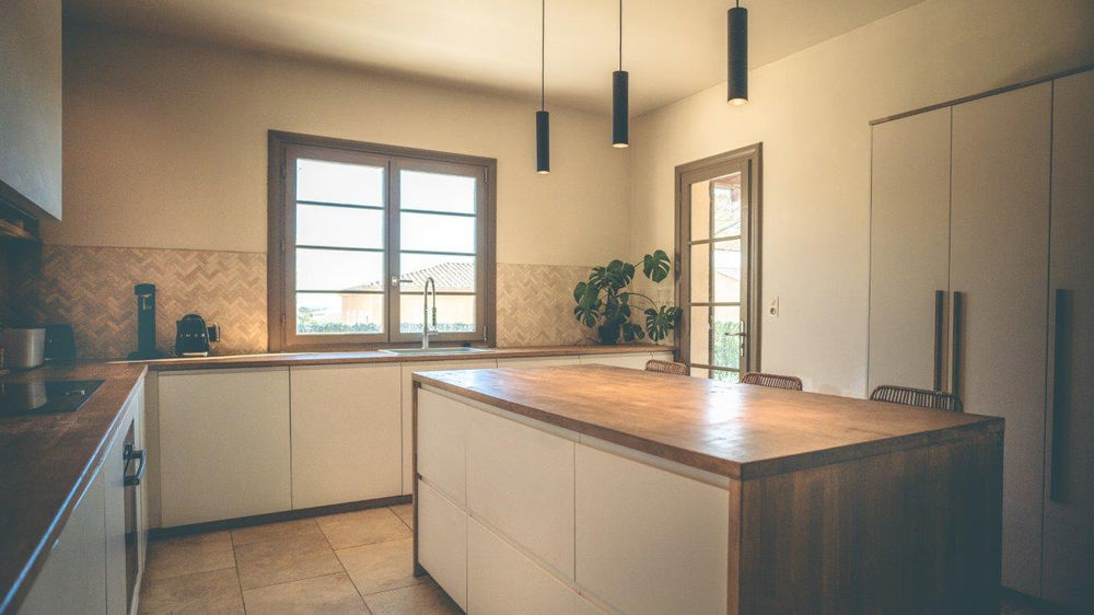 � vendre  Maison Uz�s (30700)