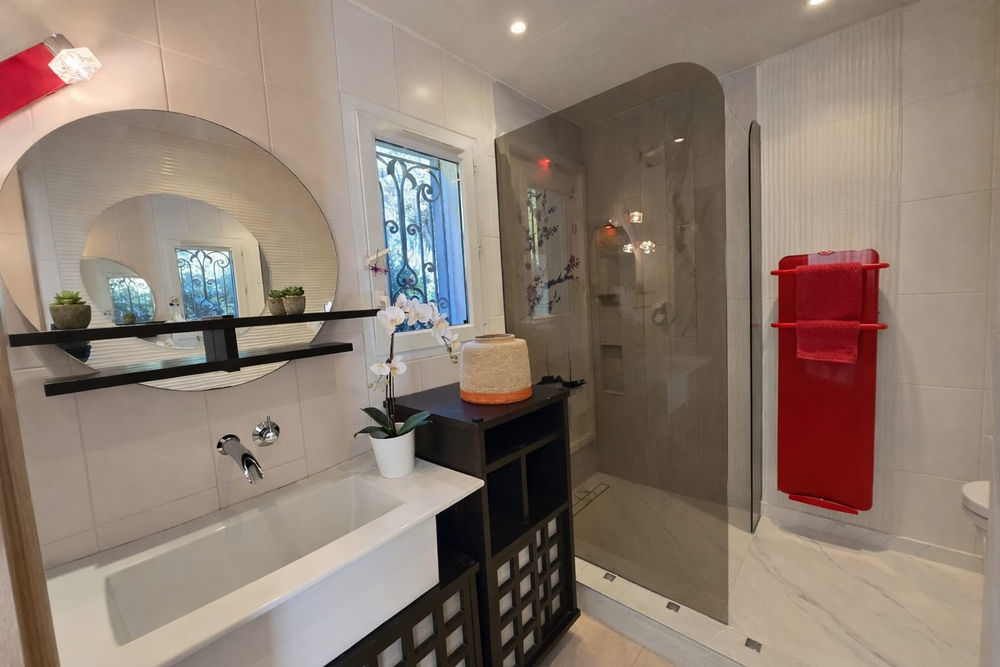 � vendre  Maison Hy�res (83400)