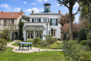  Maison � vendre 9 pi�ces 165 m�