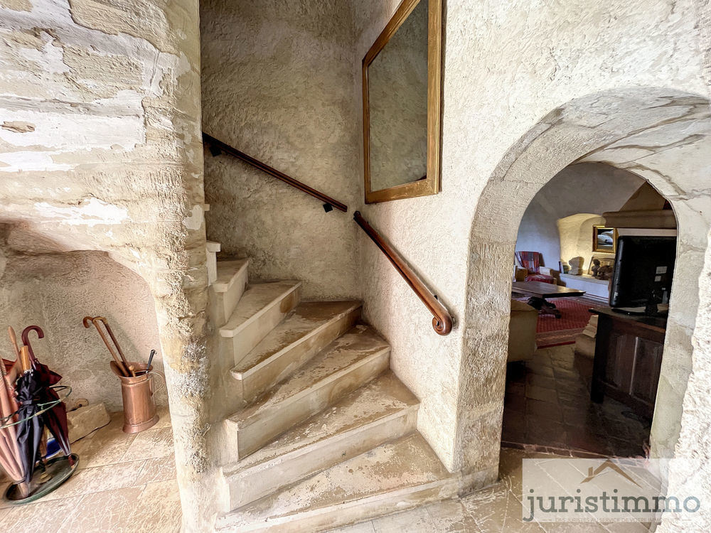 � vendre  Propri�t�/ch�teau Orange (84100)