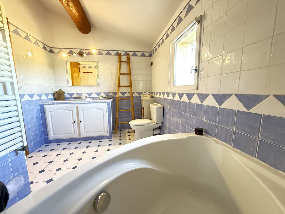 � vendre  Maison Meyrargues (13650)