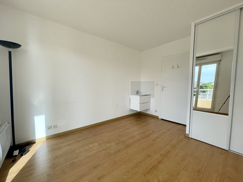 A louer - Bureau avec espaces communs 500 91100 Corbeil essonnes