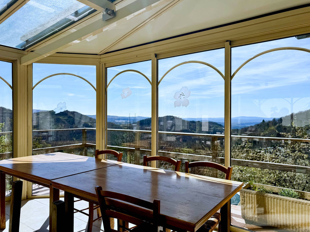 � vendre  Propri�t�/ch�teau Genestelle (07530)