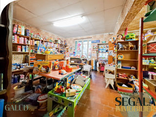  Immeuble � vendre 485 m�