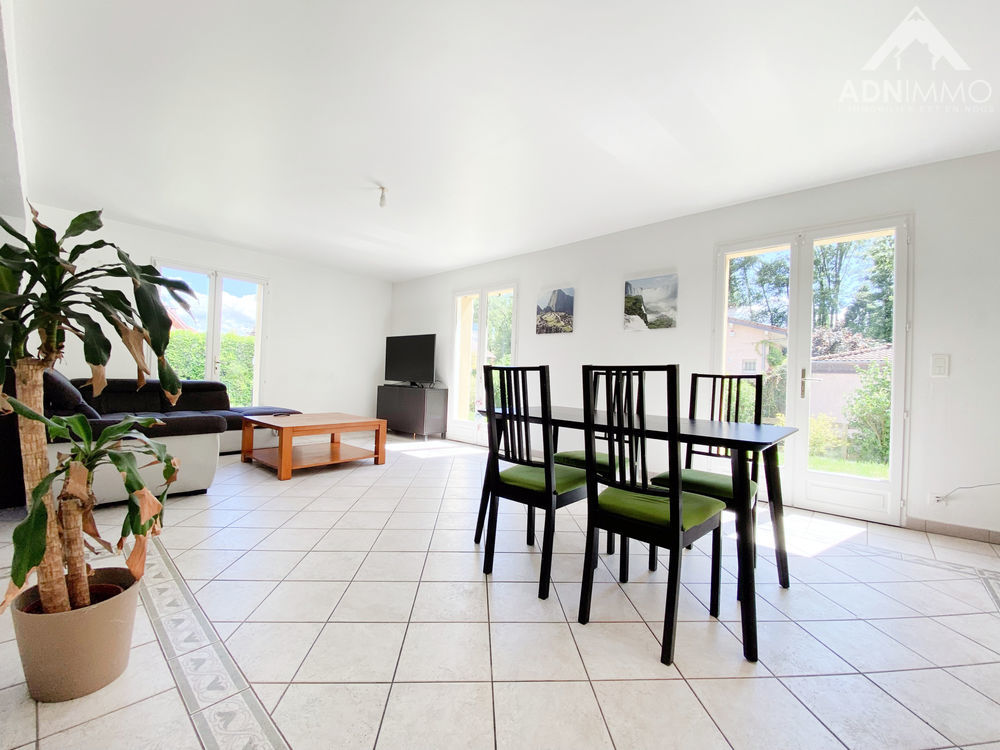 � vendre  Maison Saint-Genis-Pouilly (01630)